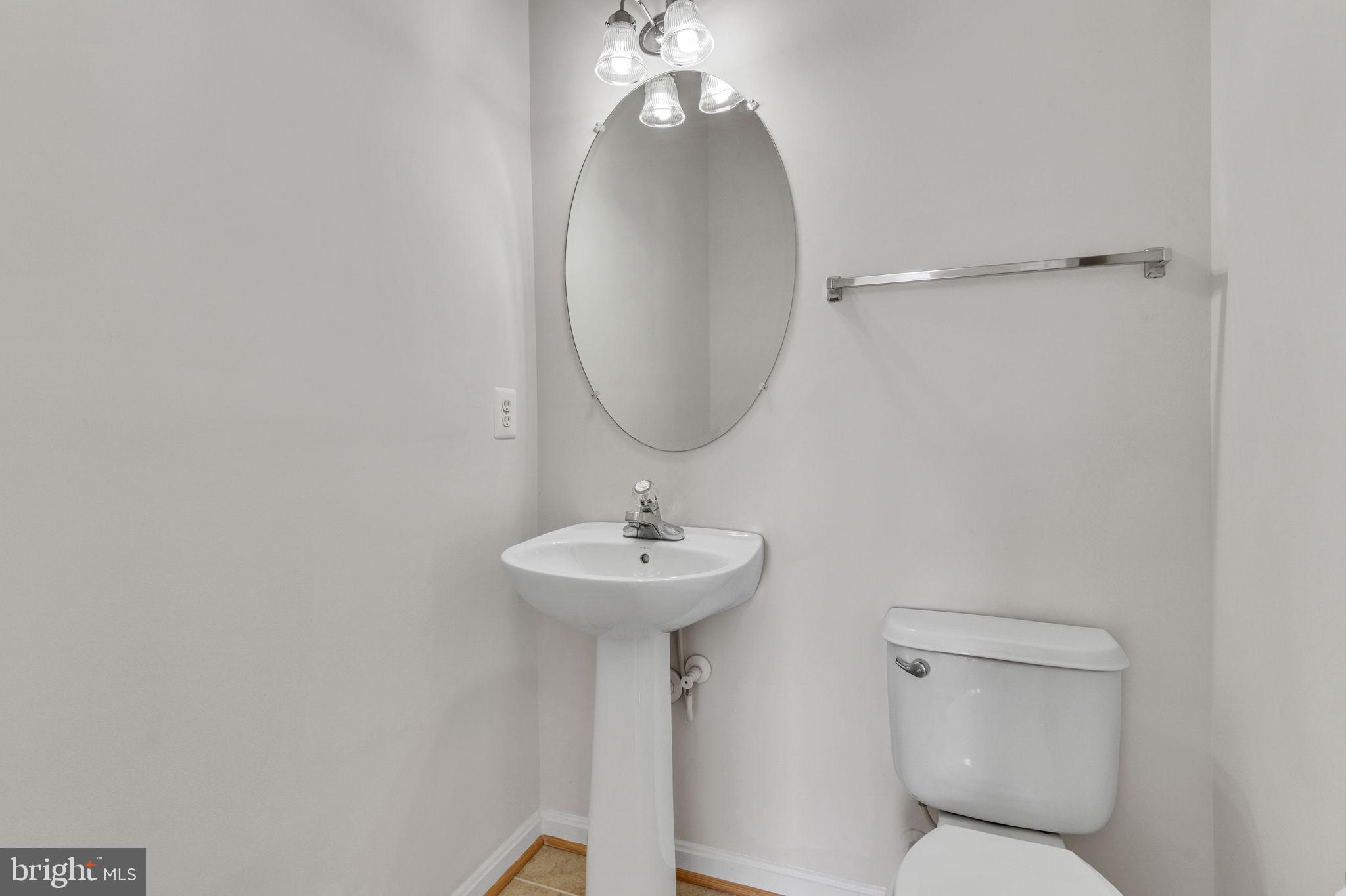 POWELLS RUN VILLAGE COND - Residential