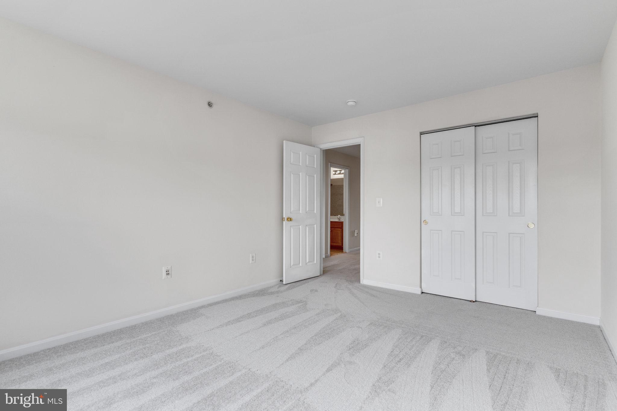 POWELLS RUN VILLAGE COND - Residential