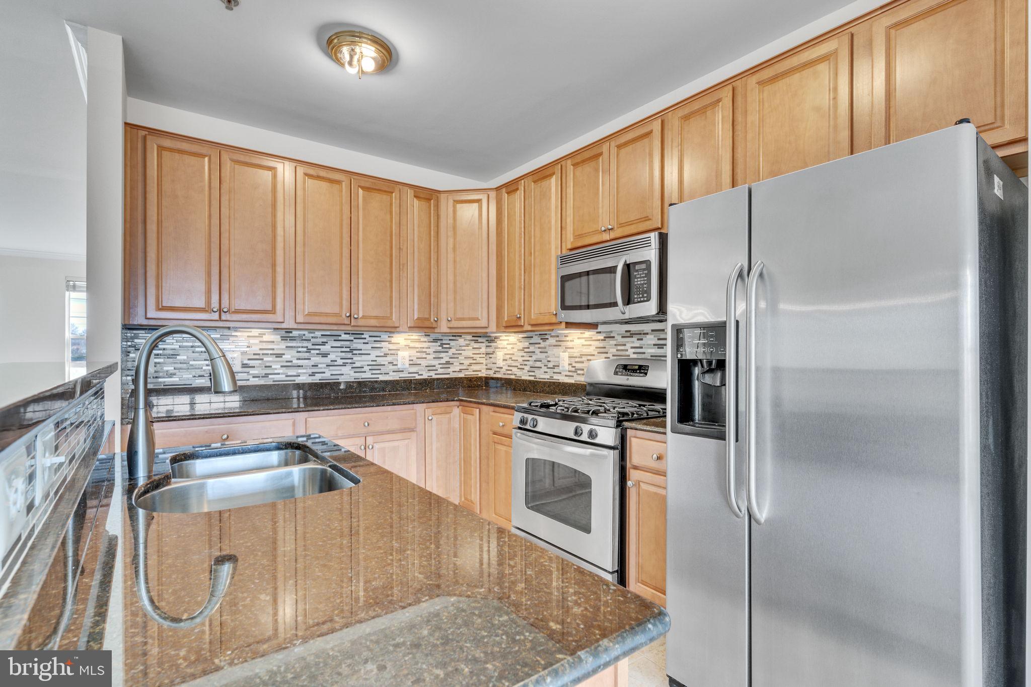 POWELLS RUN VILLAGE COND - Residential
