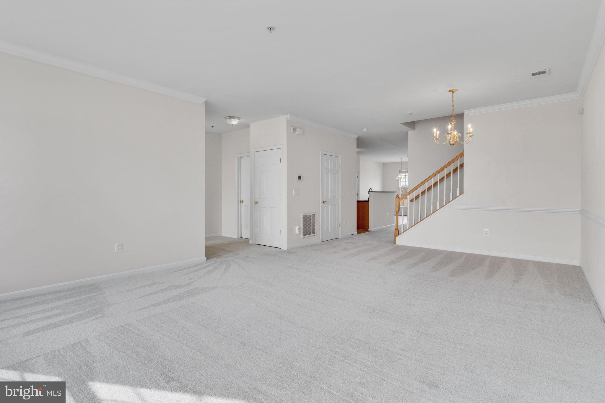 POWELLS RUN VILLAGE COND - Residential