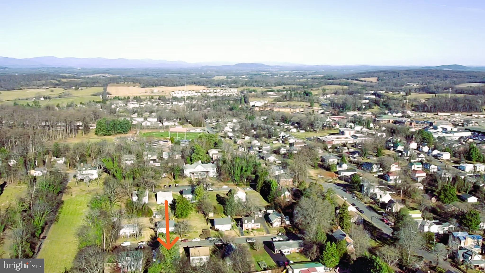ORANGE ESTATES - Residential
