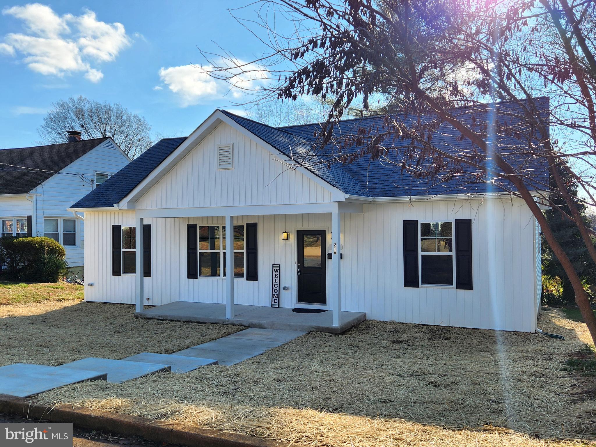 ORANGE ESTATES - Residential