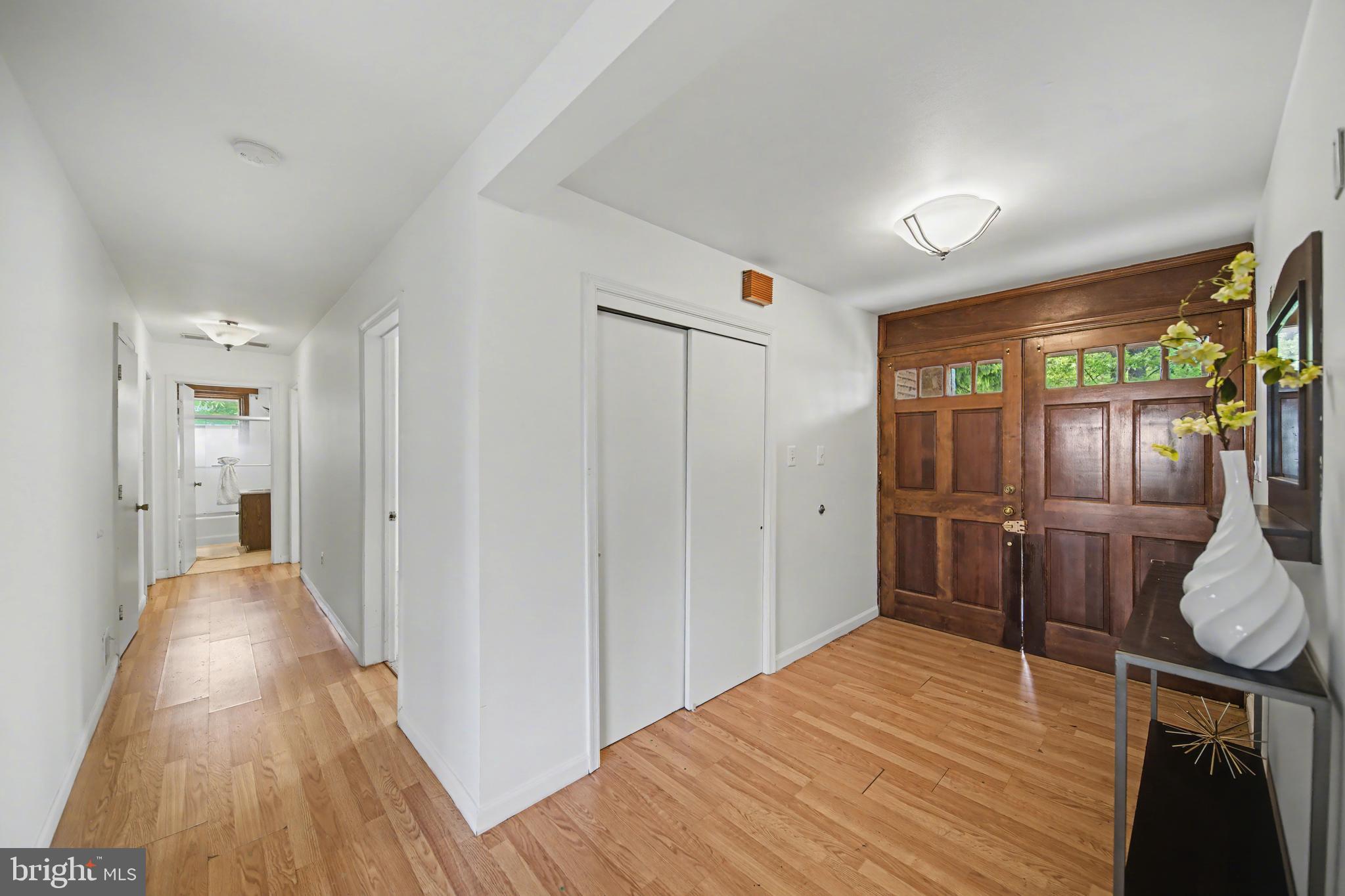 WILDWOOD MANOR - Residential