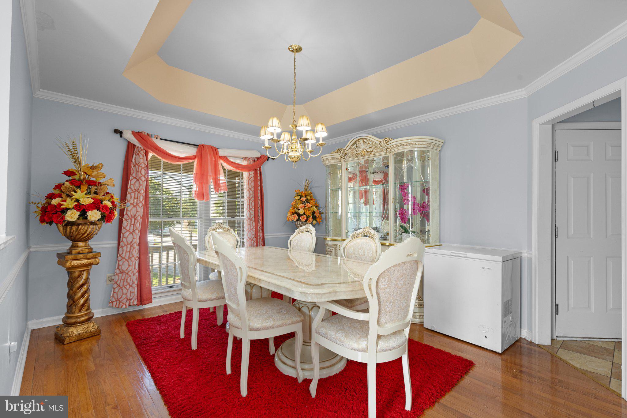 SEVEN OAKS - Residential