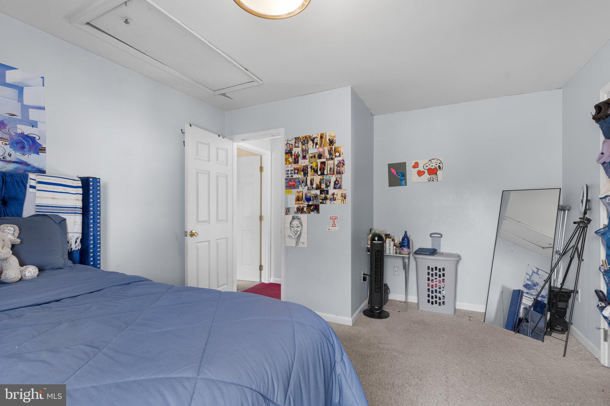 SEVEN OAKS - Residential