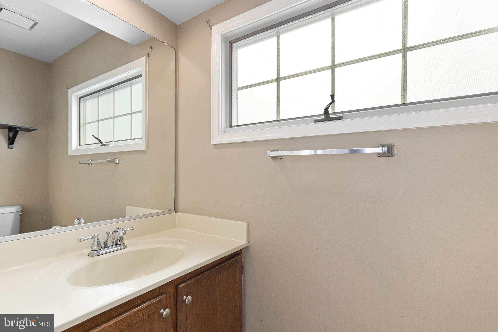 SEVEN OAKS - Residential