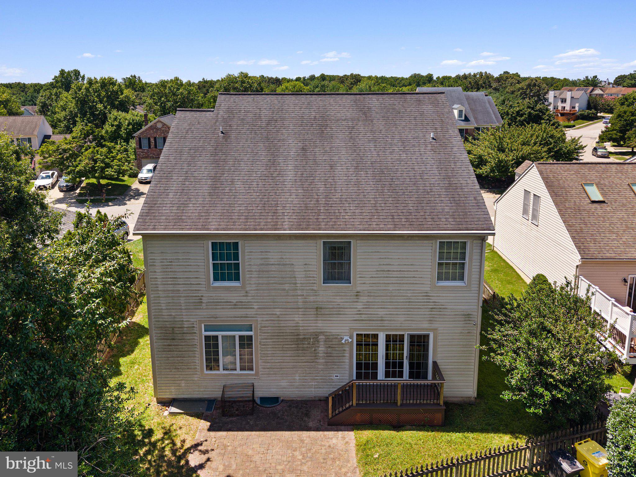 SEVEN OAKS - Residential