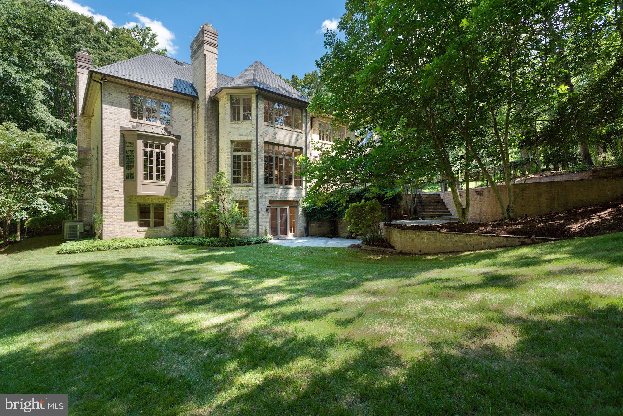PROSPECT HILLS - Residential