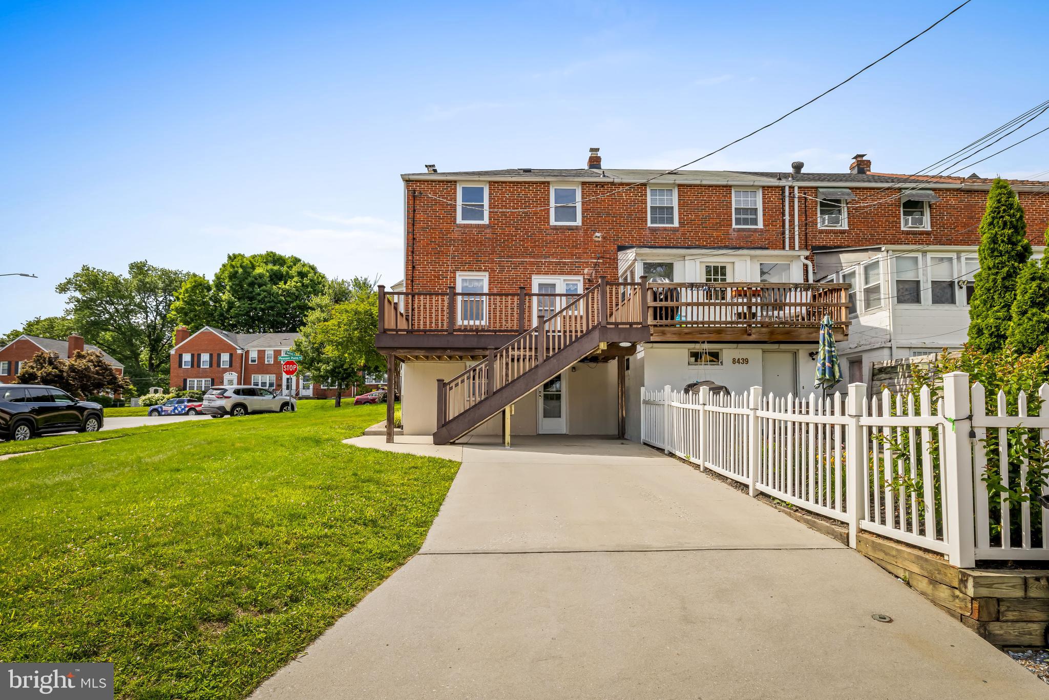 KNETTISHALL - Residential
