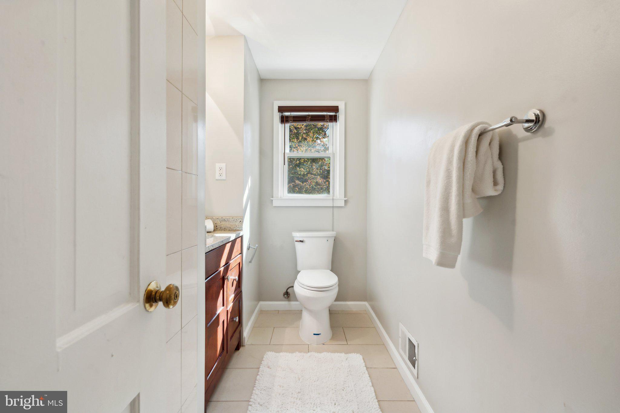 DARNESTOWN OUTSIDE - Residential