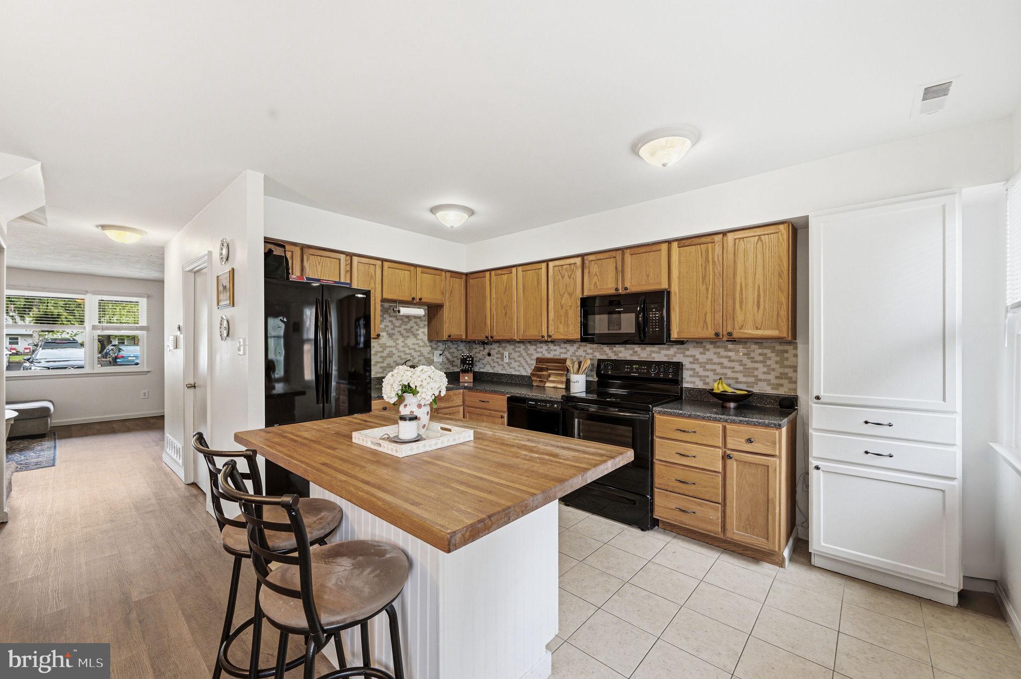 WEDGEWOOD ESTATES - Residential