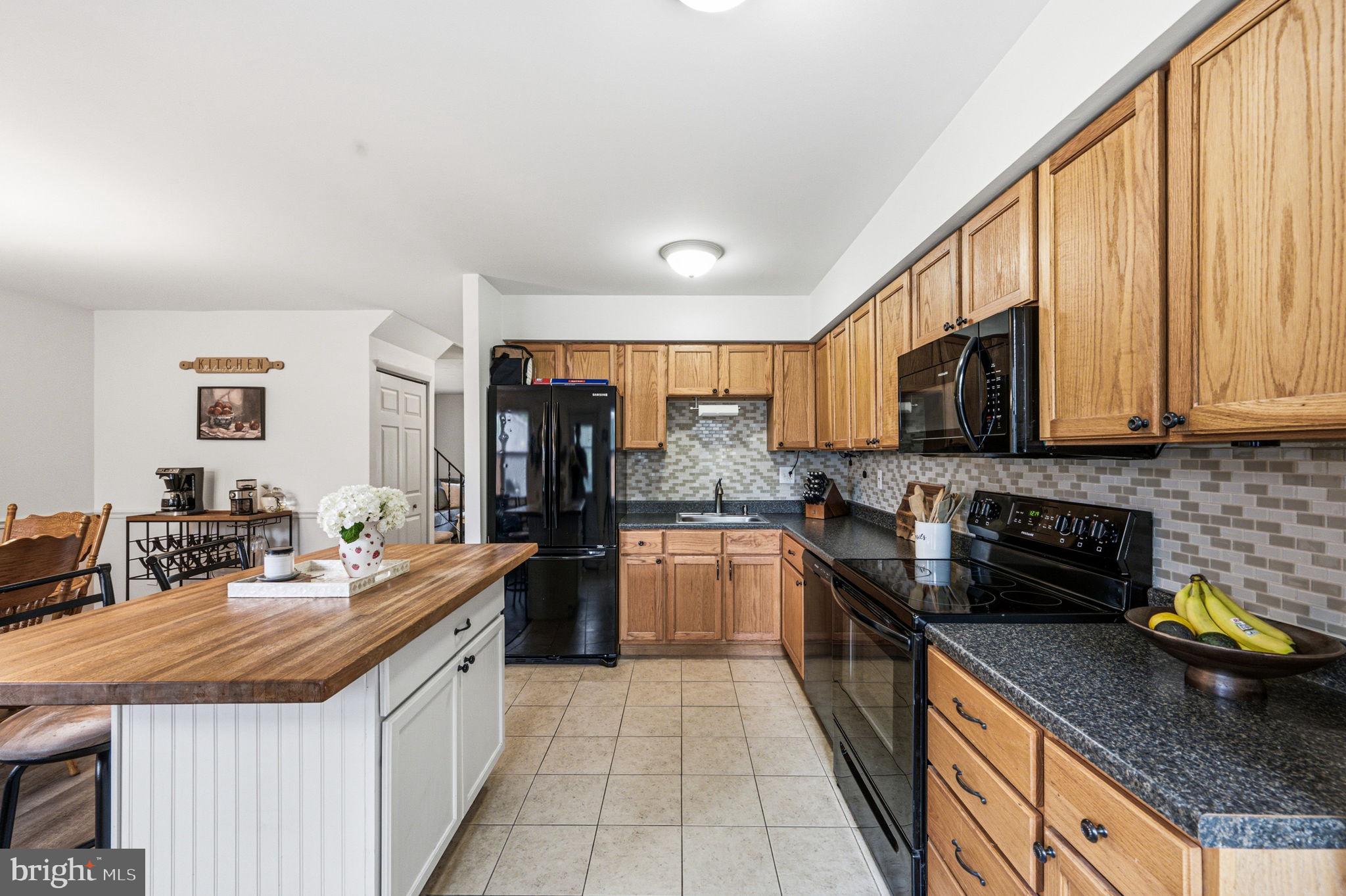 WEDGEWOOD ESTATES - Residential
