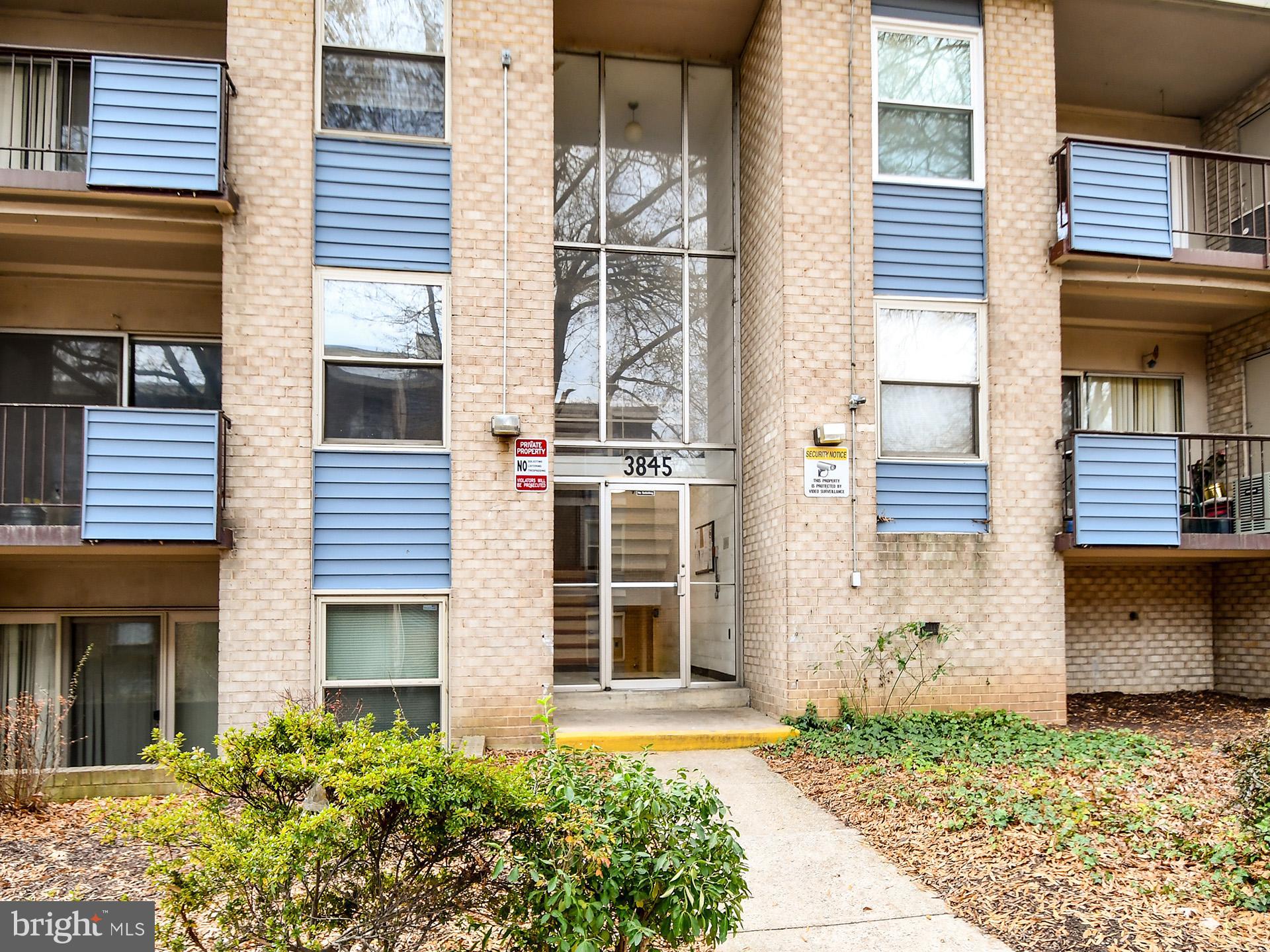 METICULOUSLY RENOVATED 3 BR, 1 BA SPACIOUS CONDO NEAR SEVARL MAJOR ROUTES, SHOPPING, AMENITIES, DC, VA. RENOVATED KITCHEN w/NEW CERAMIC FLOOR, APPLIANCES, GRANITE COUTER & BACKSPLASH. ENTIRE CONDO INCLUDING ALL THREE BEDROOMS HAS GLEAMING LAMINATED FLOORS. SPACIOUS LR w/MOLDINGS, RECESS LIGHTS, PATIO DOOR w/OPEN SPACE COMMUNITY VIEW. MASTER BEDROOM w/WALK-IN-CLOSET, SECOND BEDROOM w/RENOVATED HALL WAY FULL BATH. THIRD BEDROOM/OFFICE SPACE w/BRIGHT LIGHTING.
FRESH PAINT. SHOWS WELL. NO PETS, SMOKING. PROOF OF PREVIOUS RENT PAYMENT HISTORY A MUST FOR QUALIFICATION. AGENT IS RELATED TO OWNER.