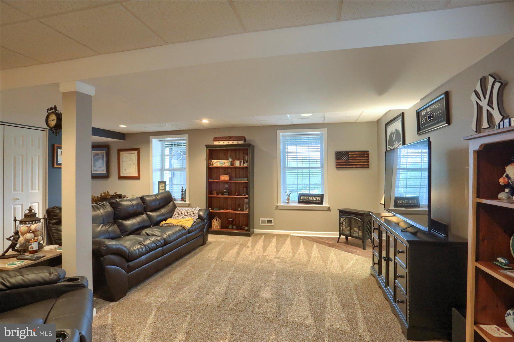 GRAYSTONE FARMS - Residential