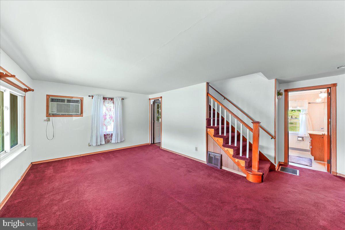ELMWOOD GARDENS - Residential