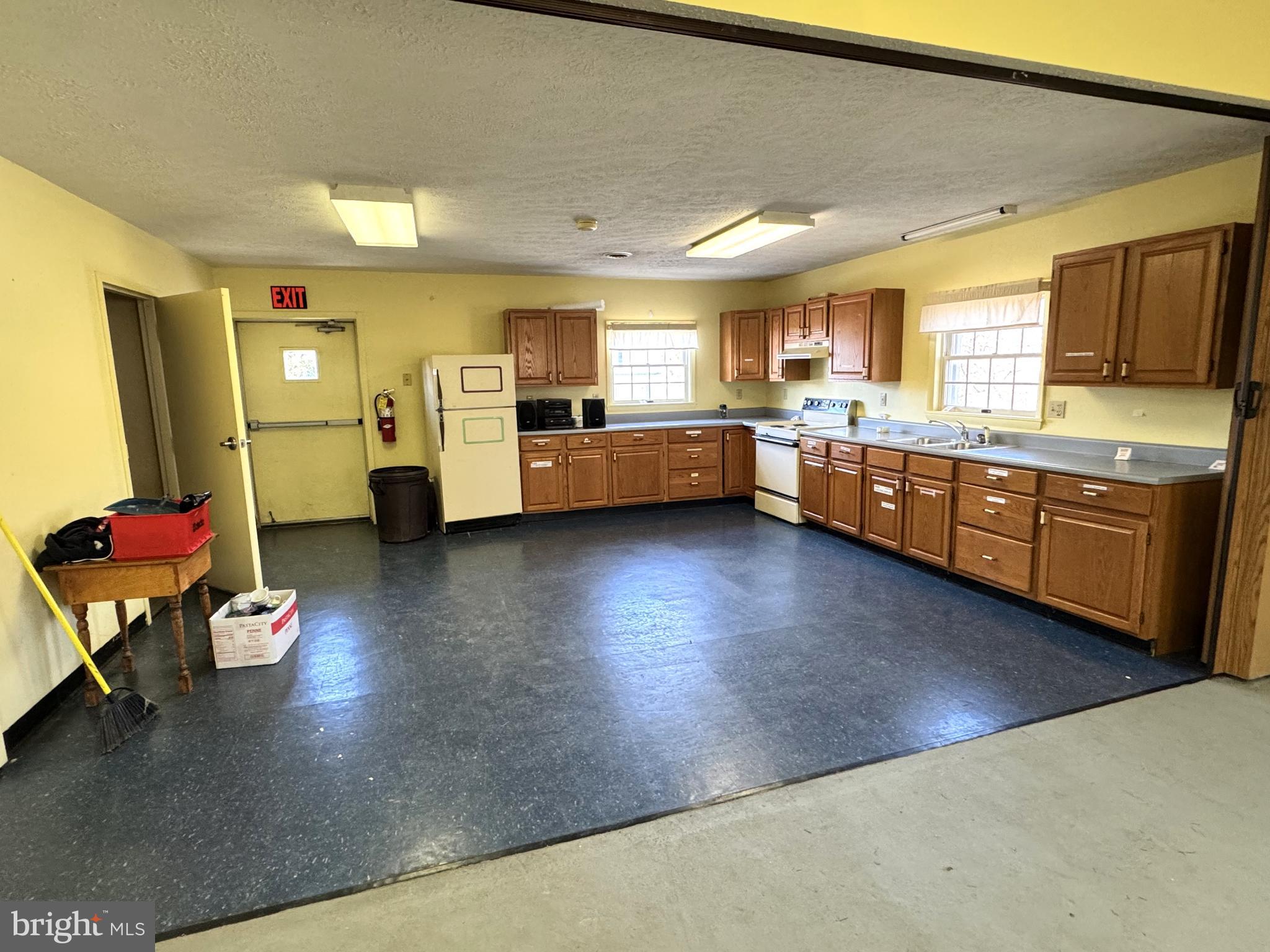 NONE AVAILABLE - Commercial Sale