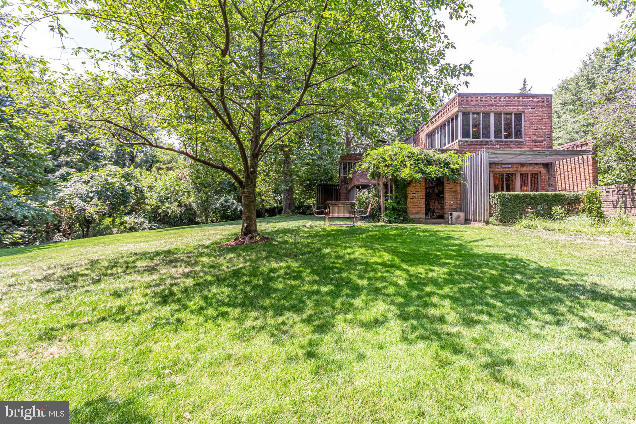SEMINARY HILL - Residential