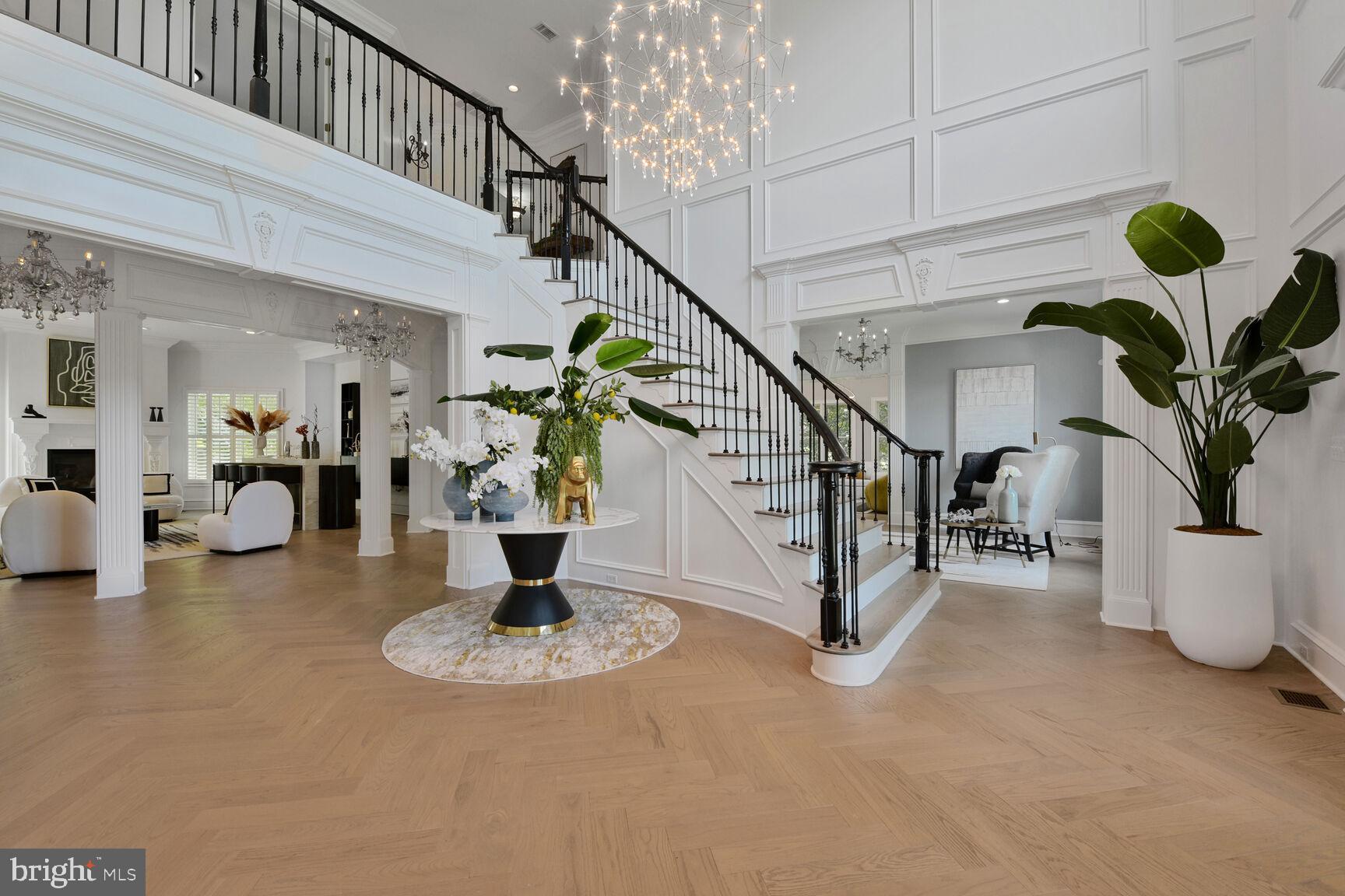 BEACON HILL - Residential