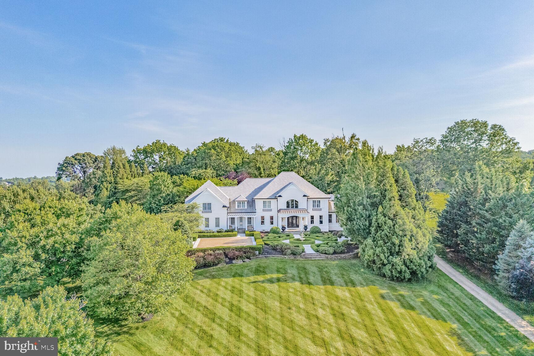 BEACON HILL - Residential