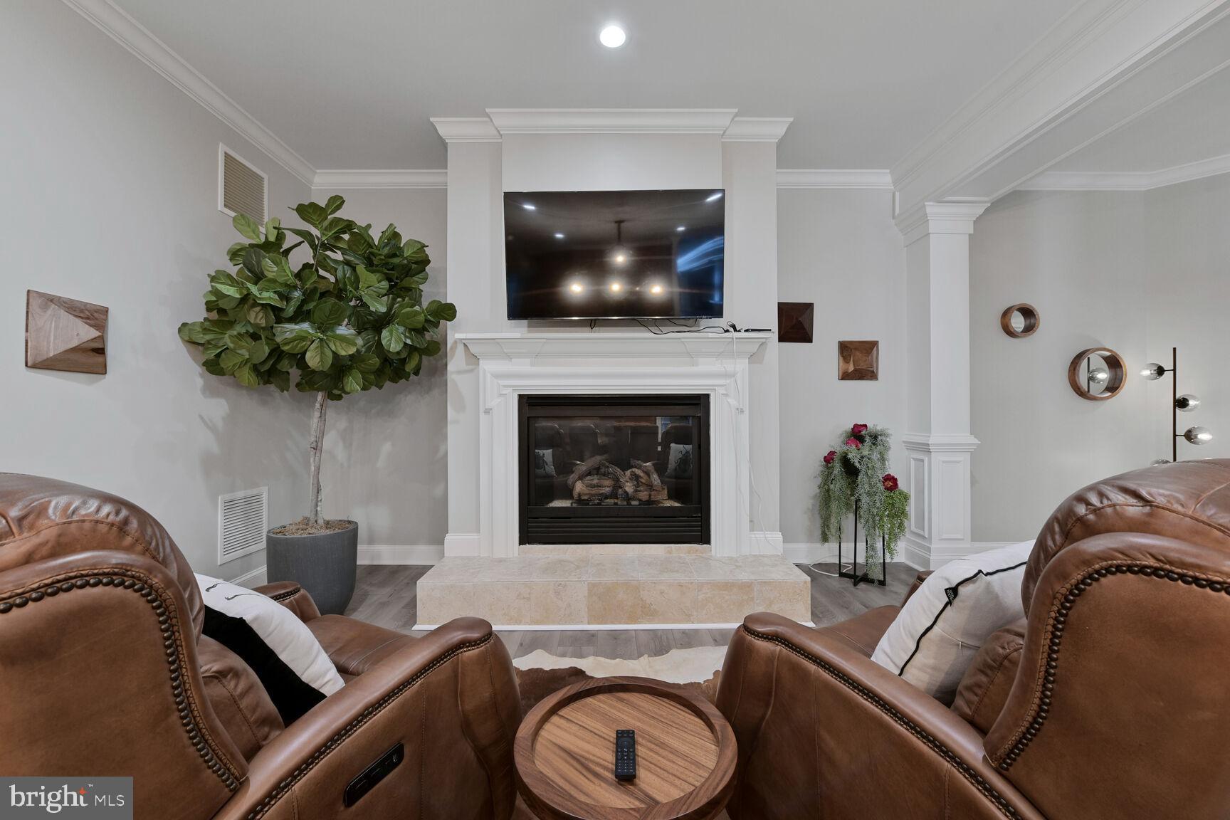 BEACON HILL - Residential
