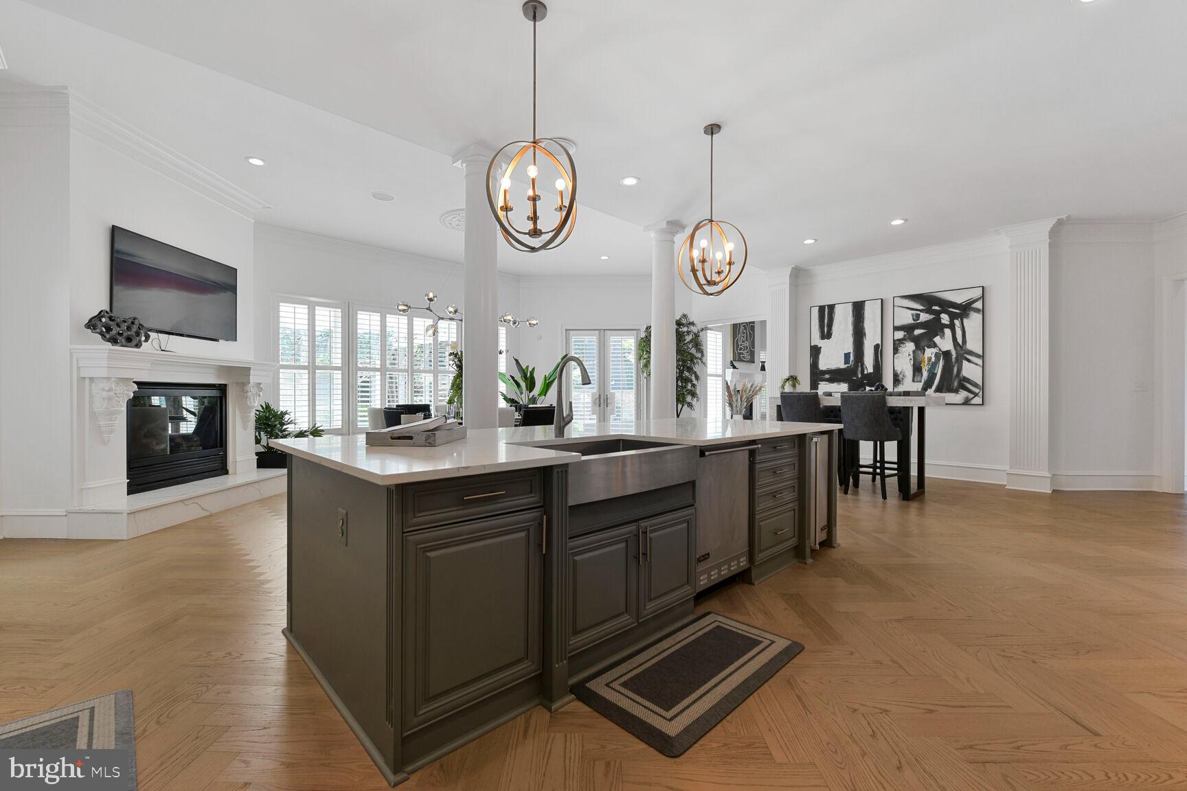 BEACON HILL - Residential