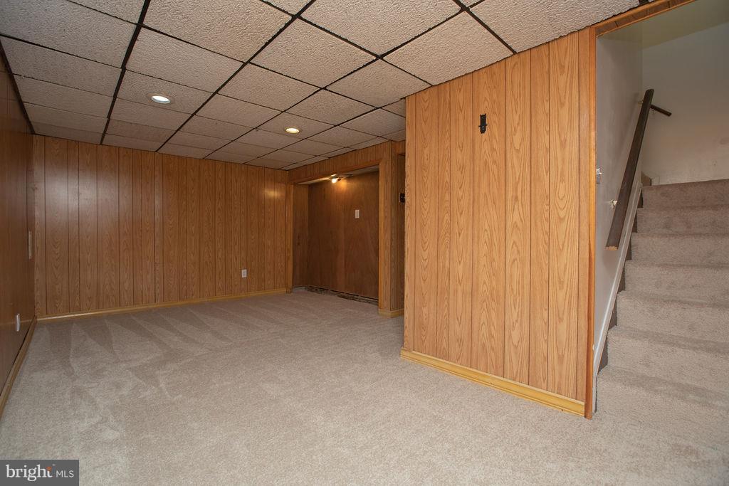 TURF VALLEY - Residential