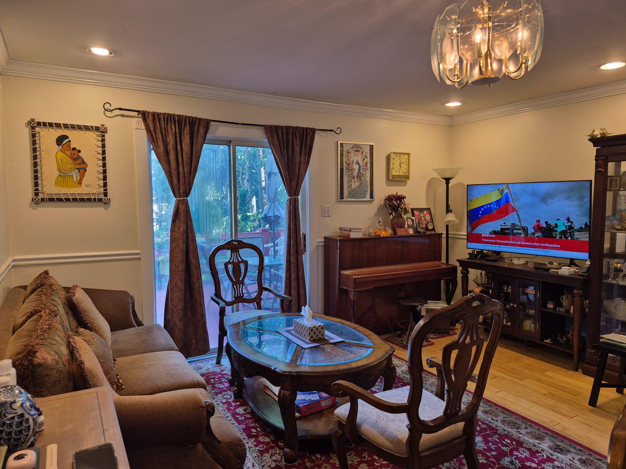 GREENCASTLE MANOR - Residential