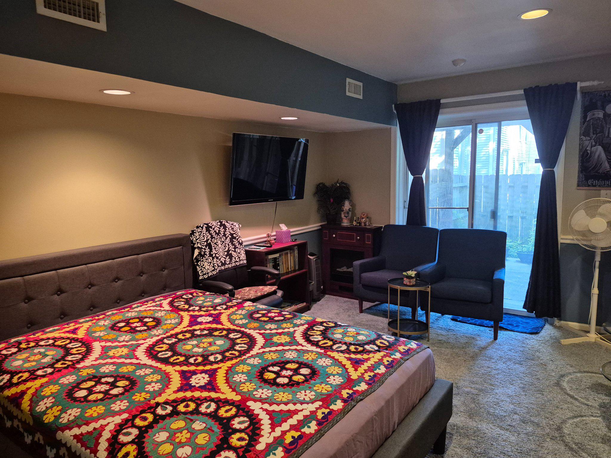 GREENCASTLE MANOR - Residential