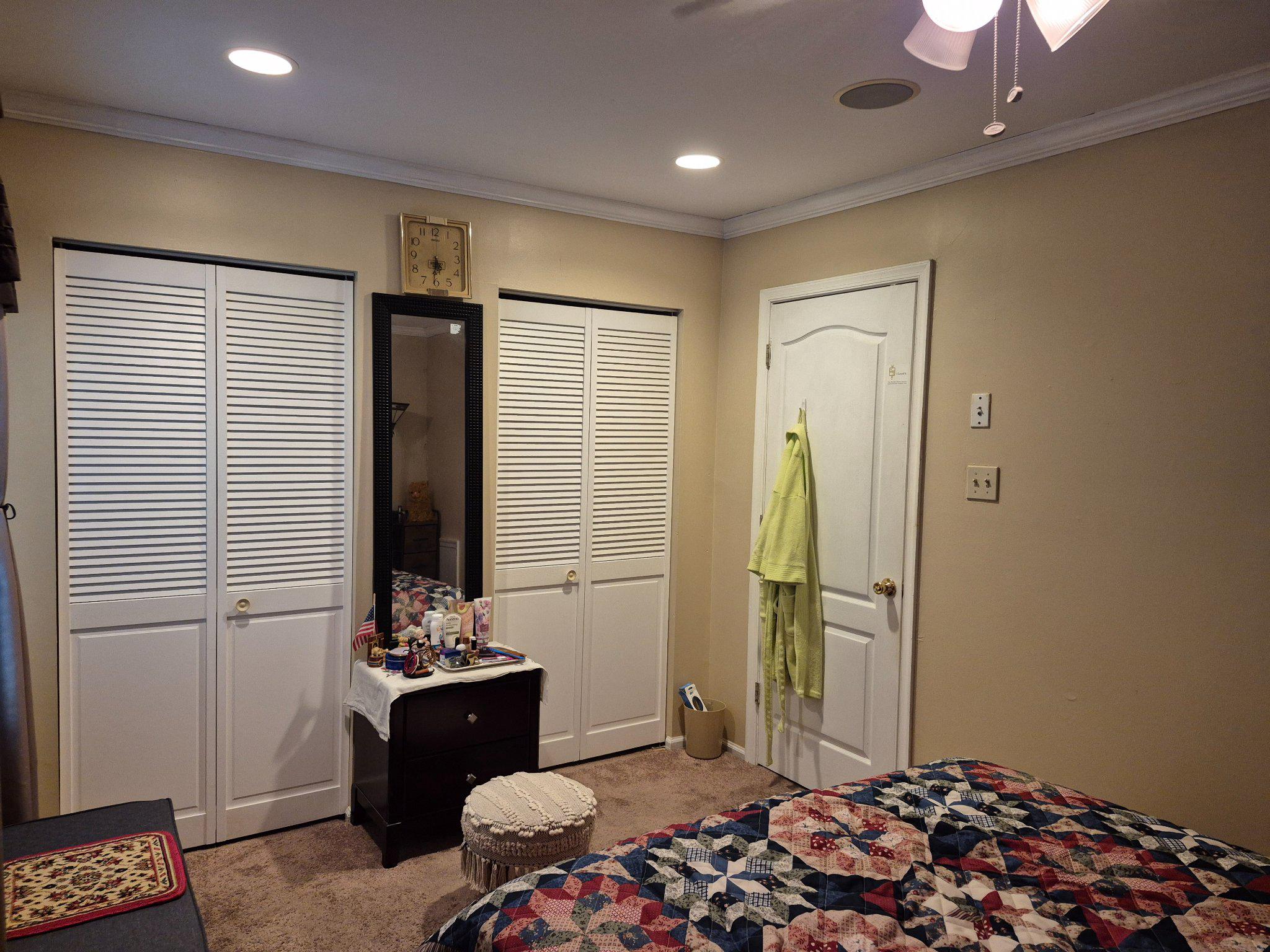 GREENCASTLE MANOR - Residential