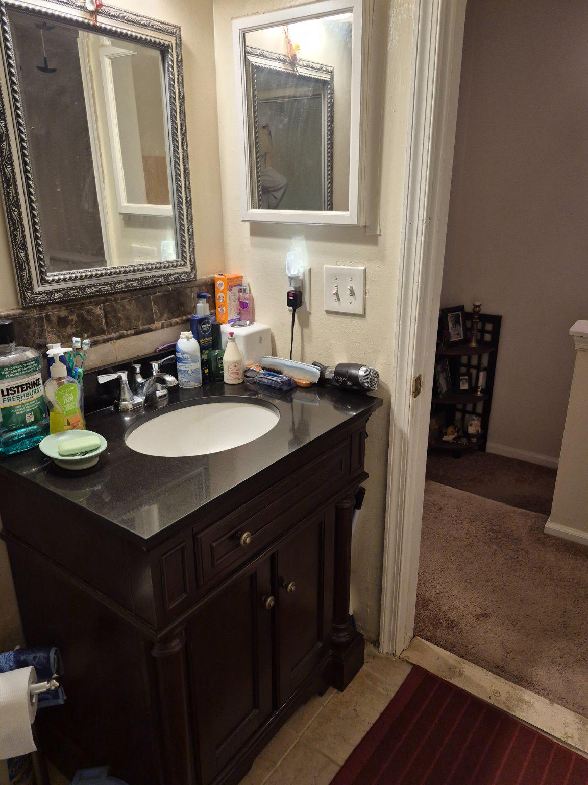 GREENCASTLE MANOR - Residential