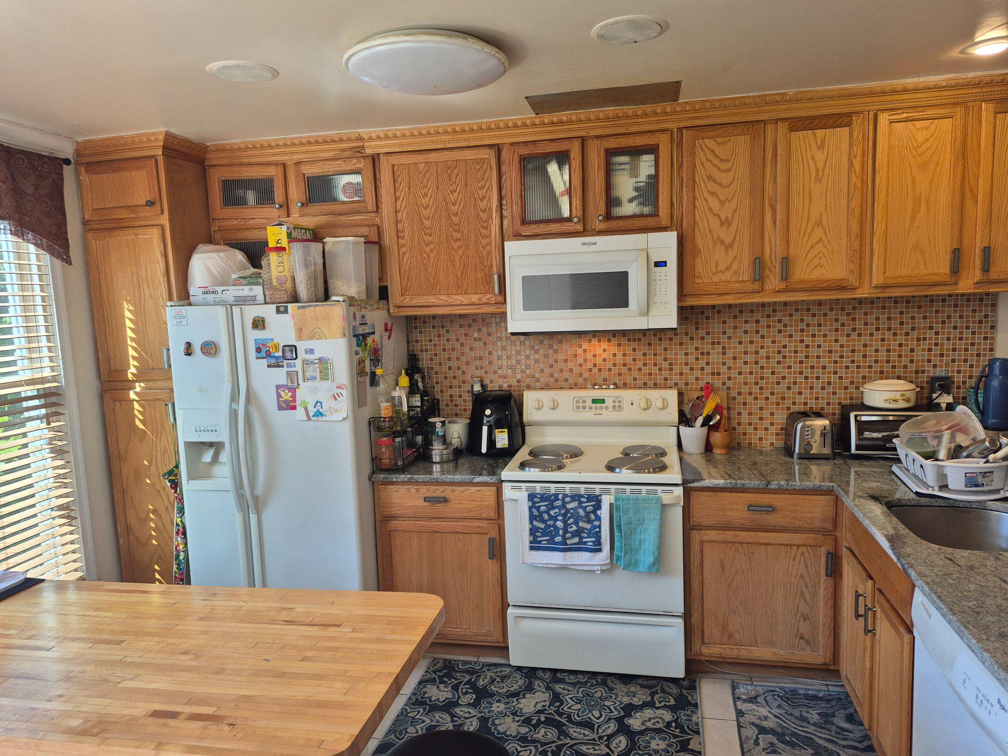GREENCASTLE MANOR - Residential