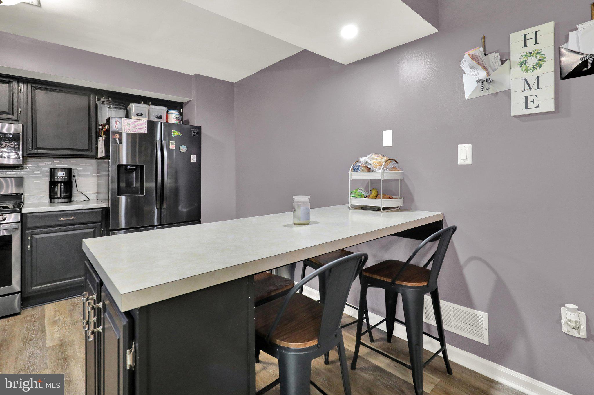 GRINGS HILL ESTATE - Residential