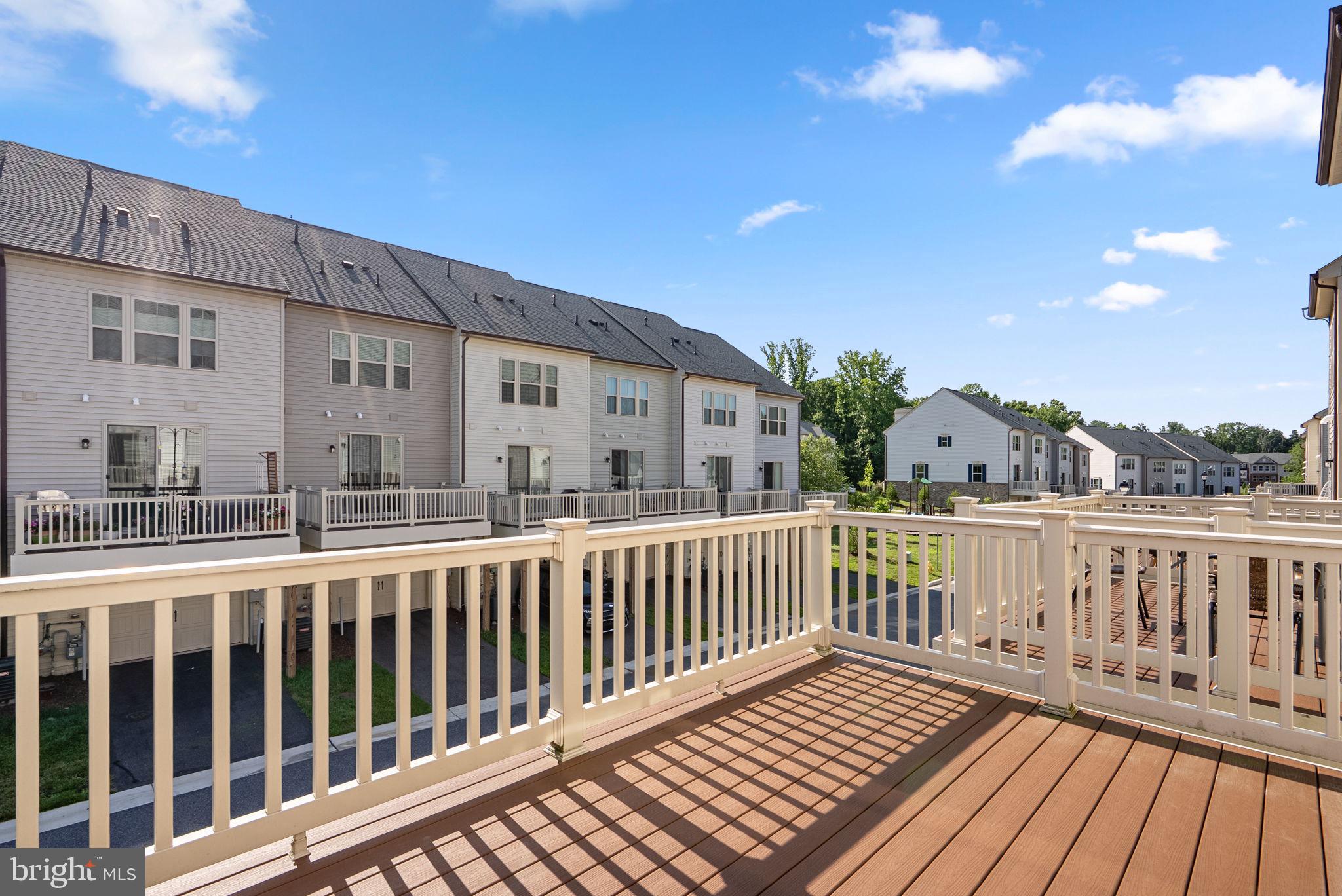 PARKSIDE - Residential