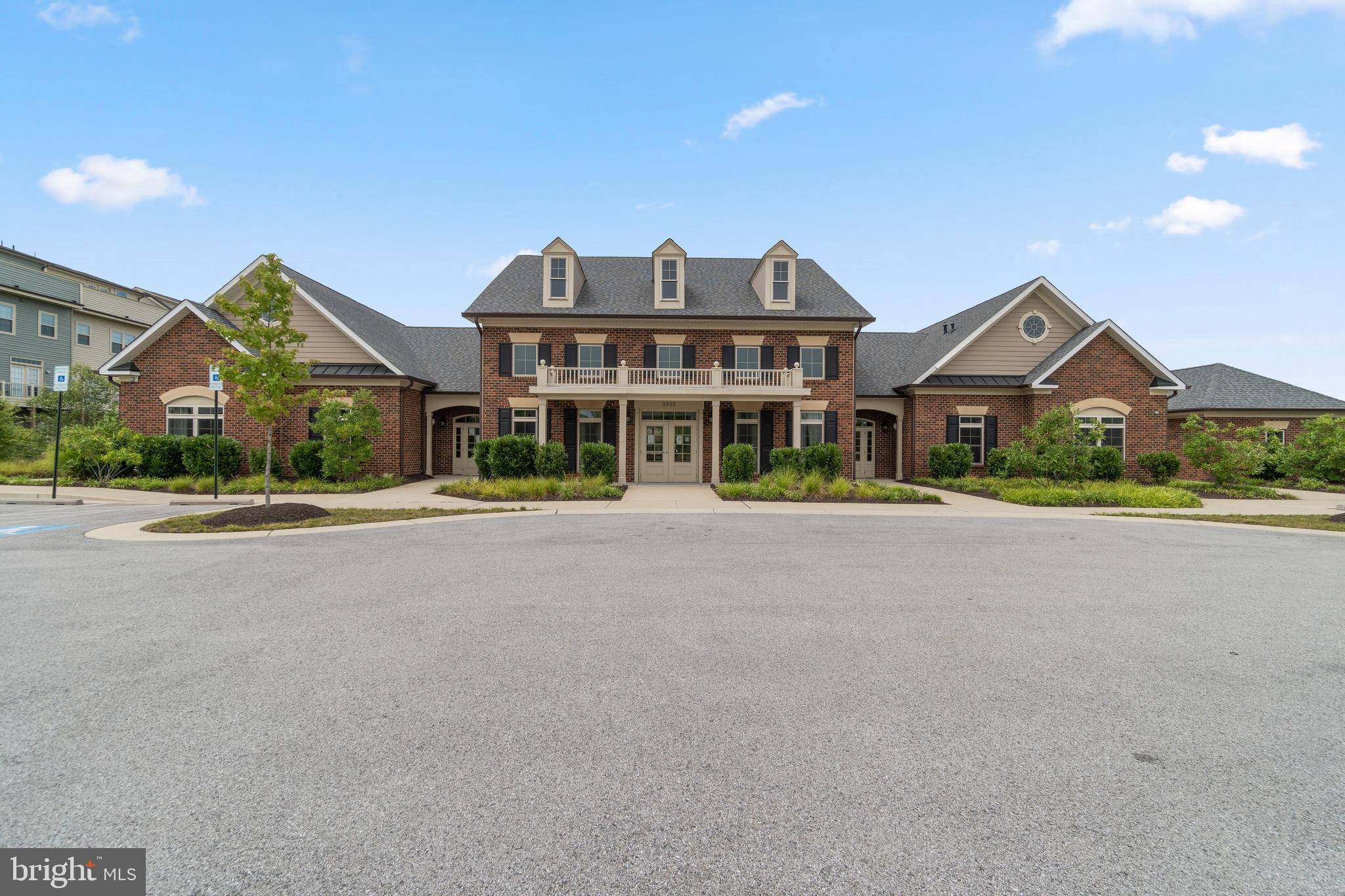 PARKSIDE - Residential
