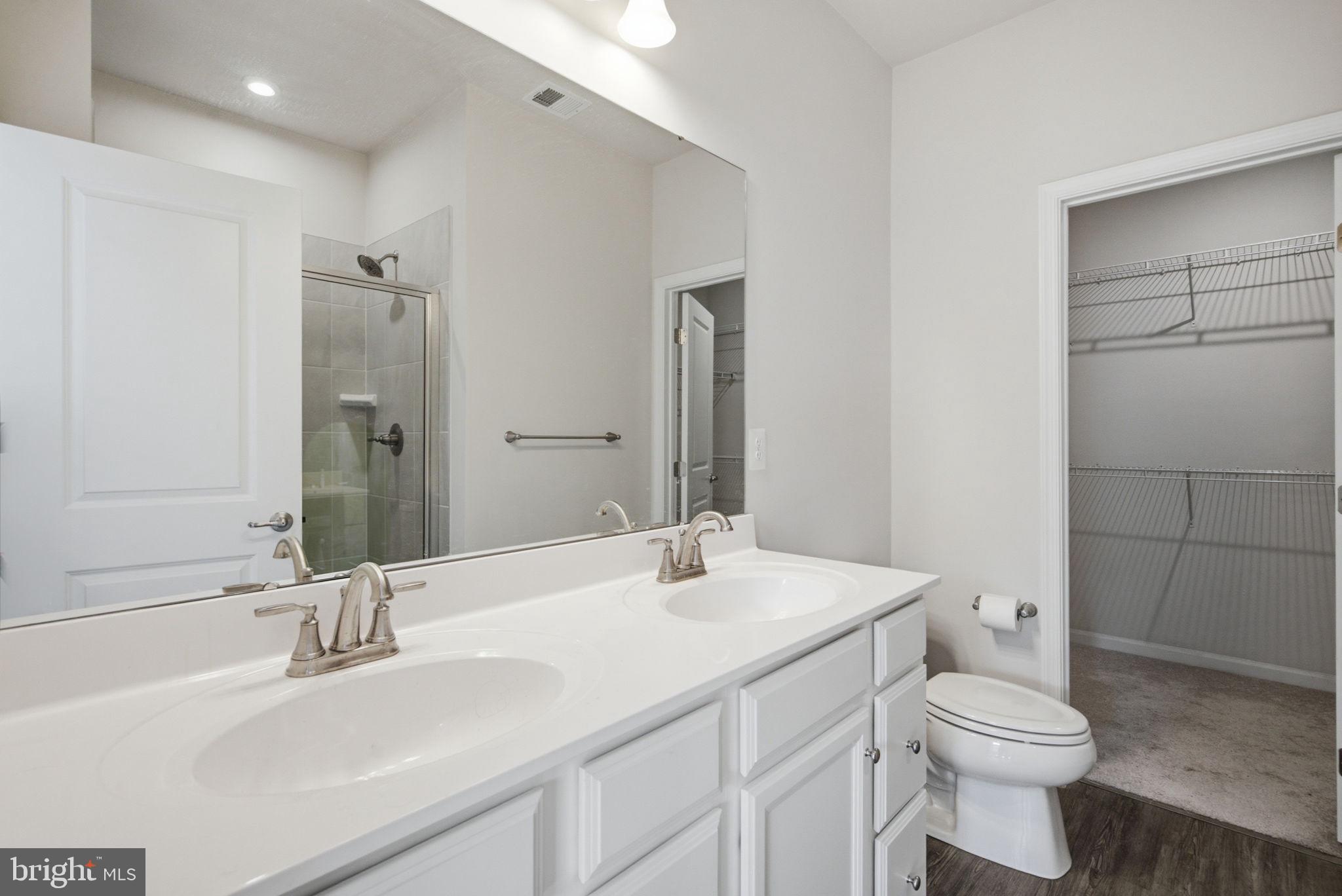 PARKSIDE - Residential