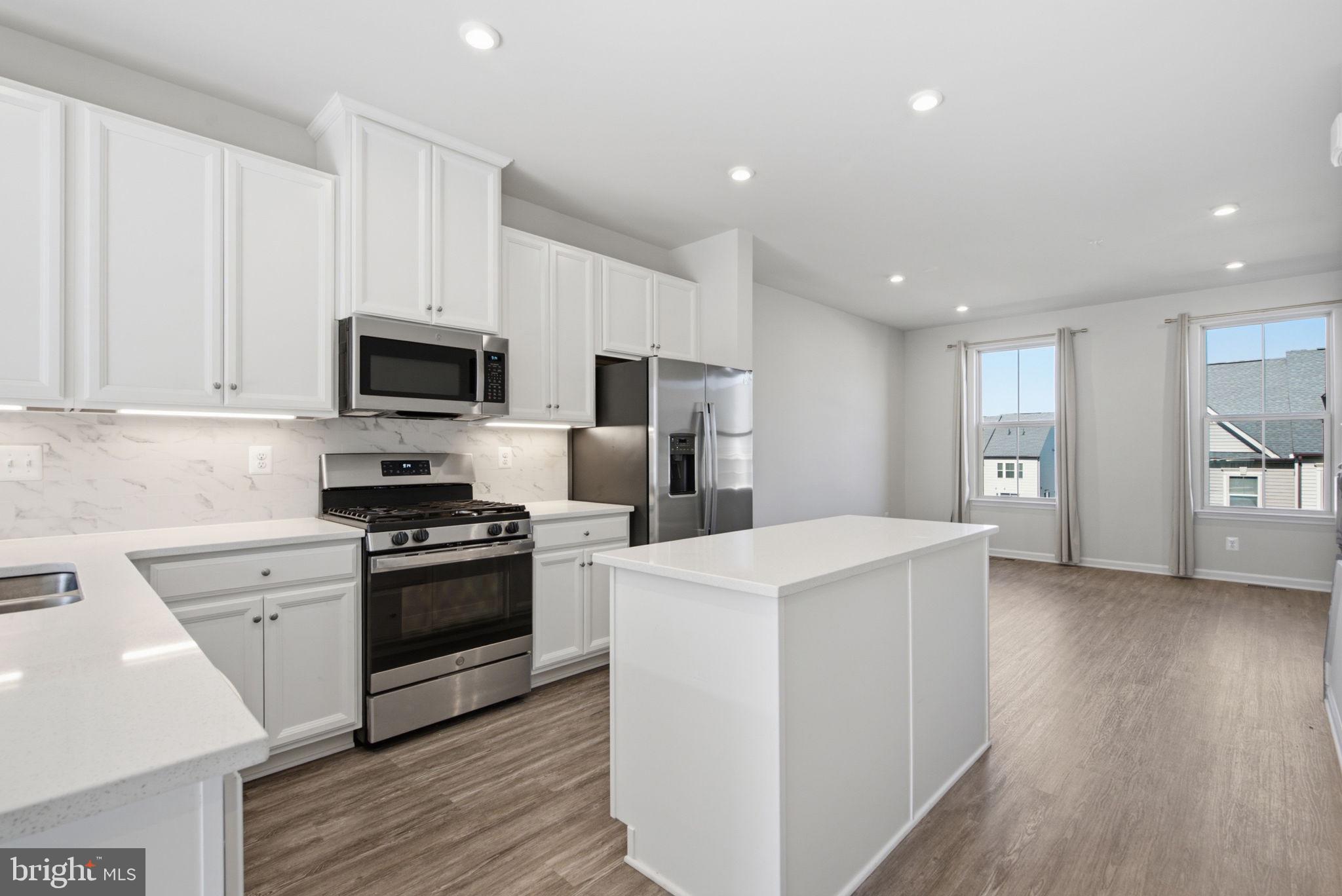 PARKSIDE - Residential