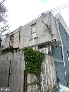 PHILADELPHIA (NORTHEAST) - Residential