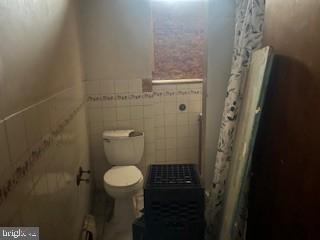 PHILADELPHIA (NORTHEAST) - Residential