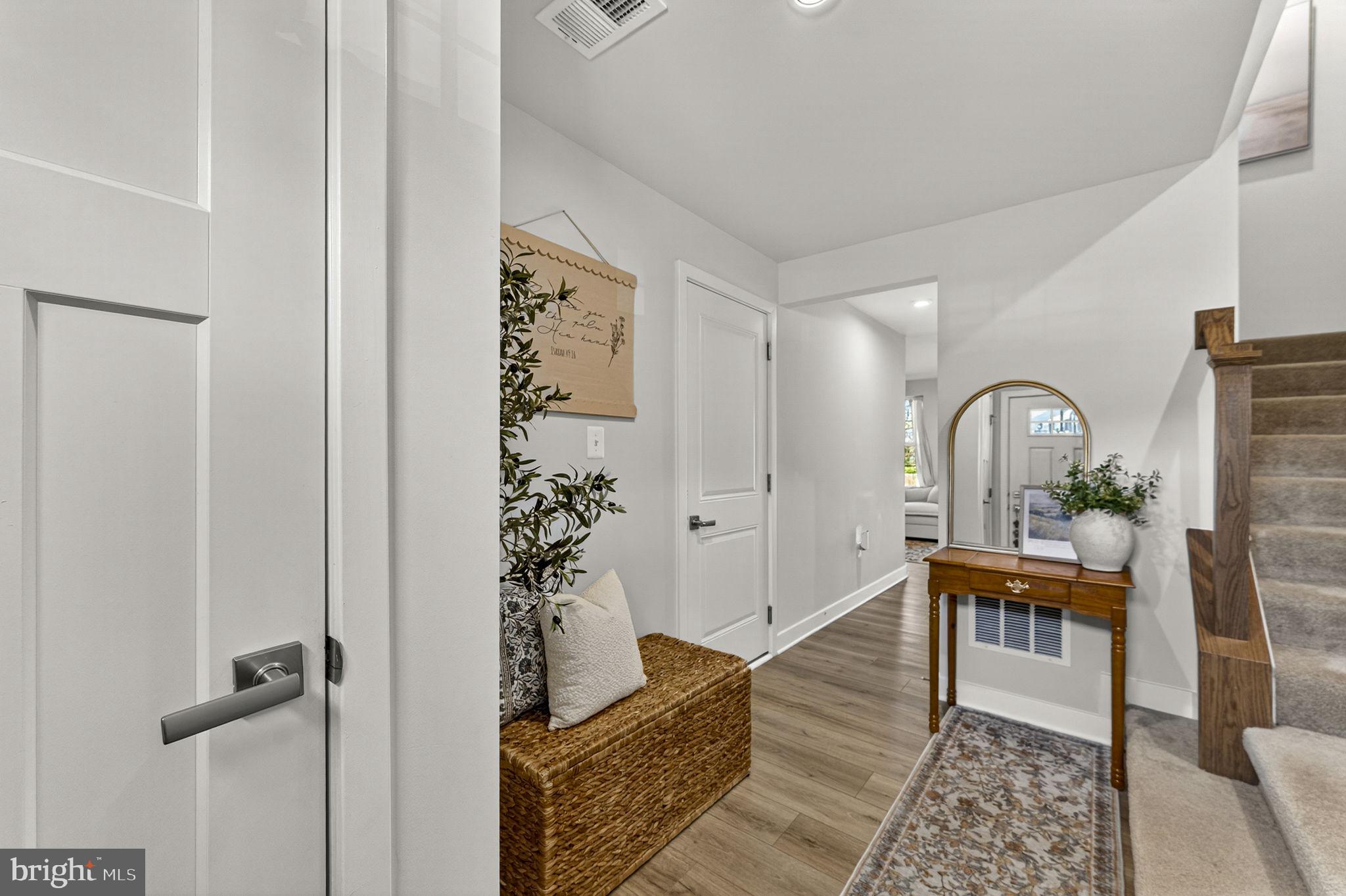 MADISON STATION - Residential