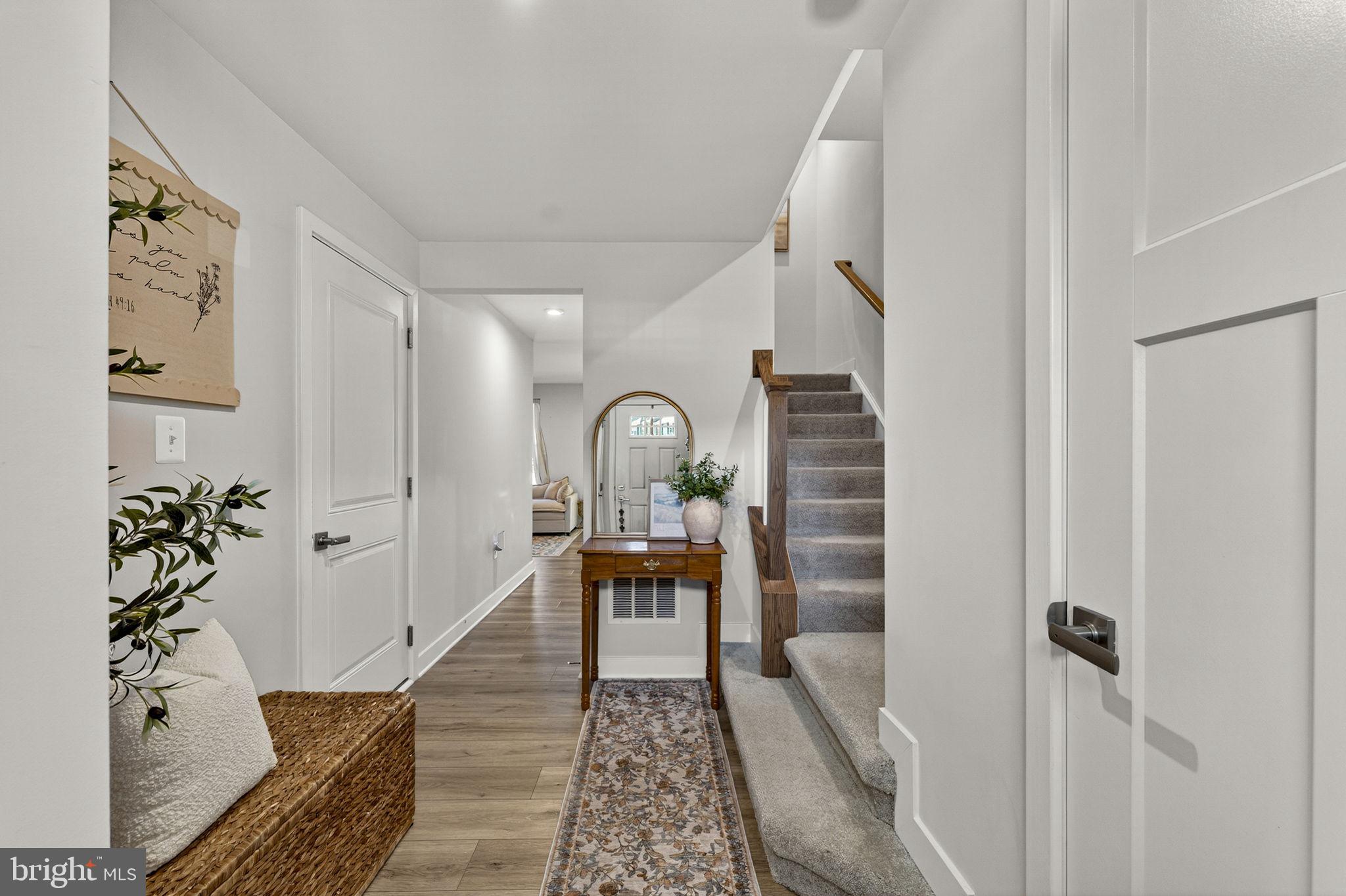 MADISON STATION - Residential