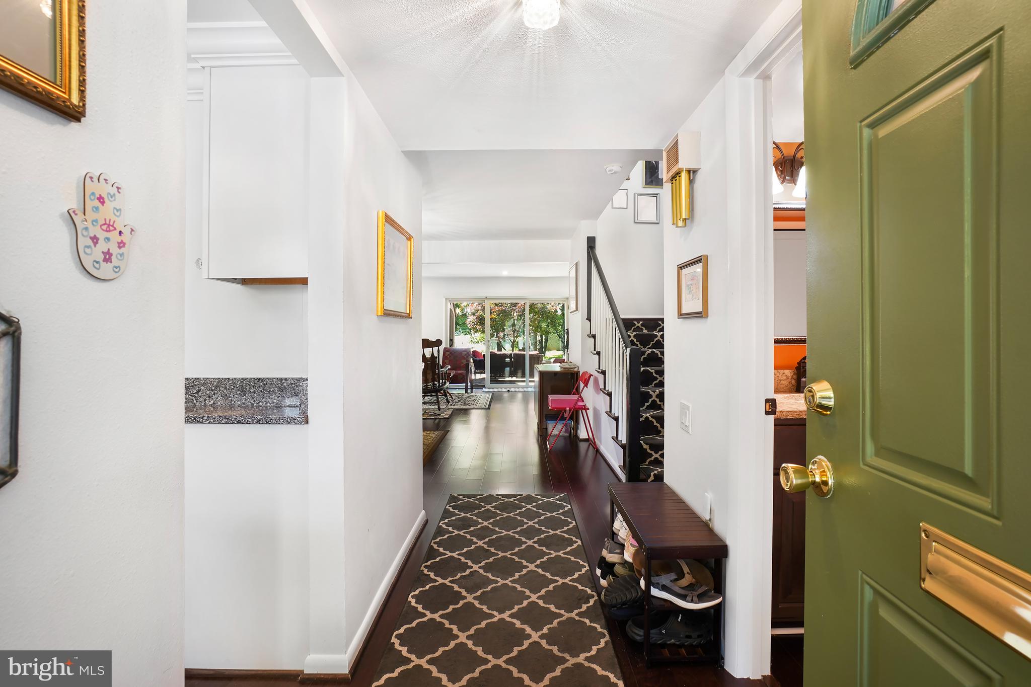 LEISURE WORLD - Residential