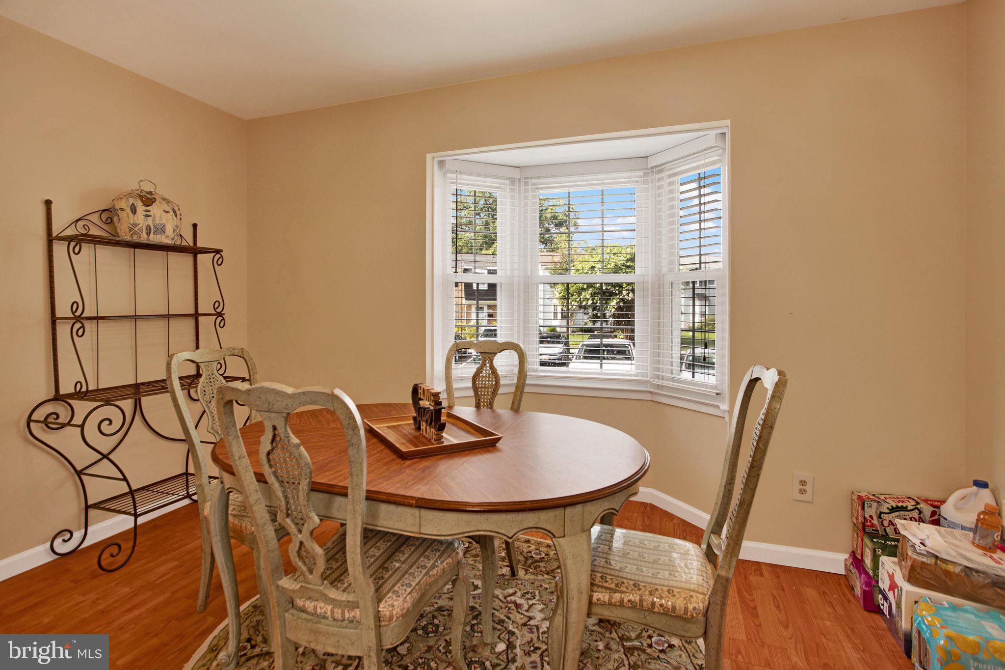 CROFTON SQUARE - Residential