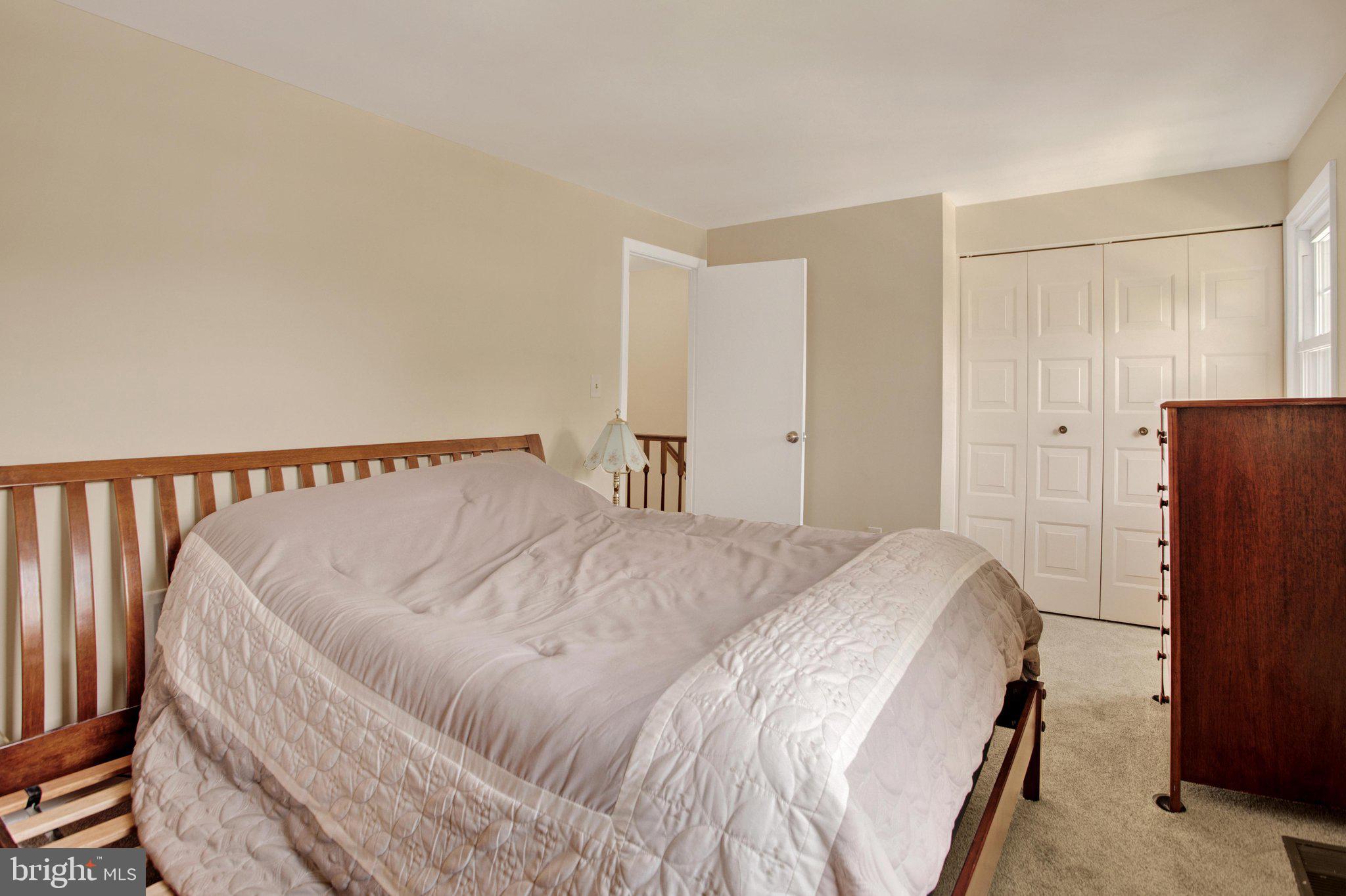 CROFTON SQUARE - Residential