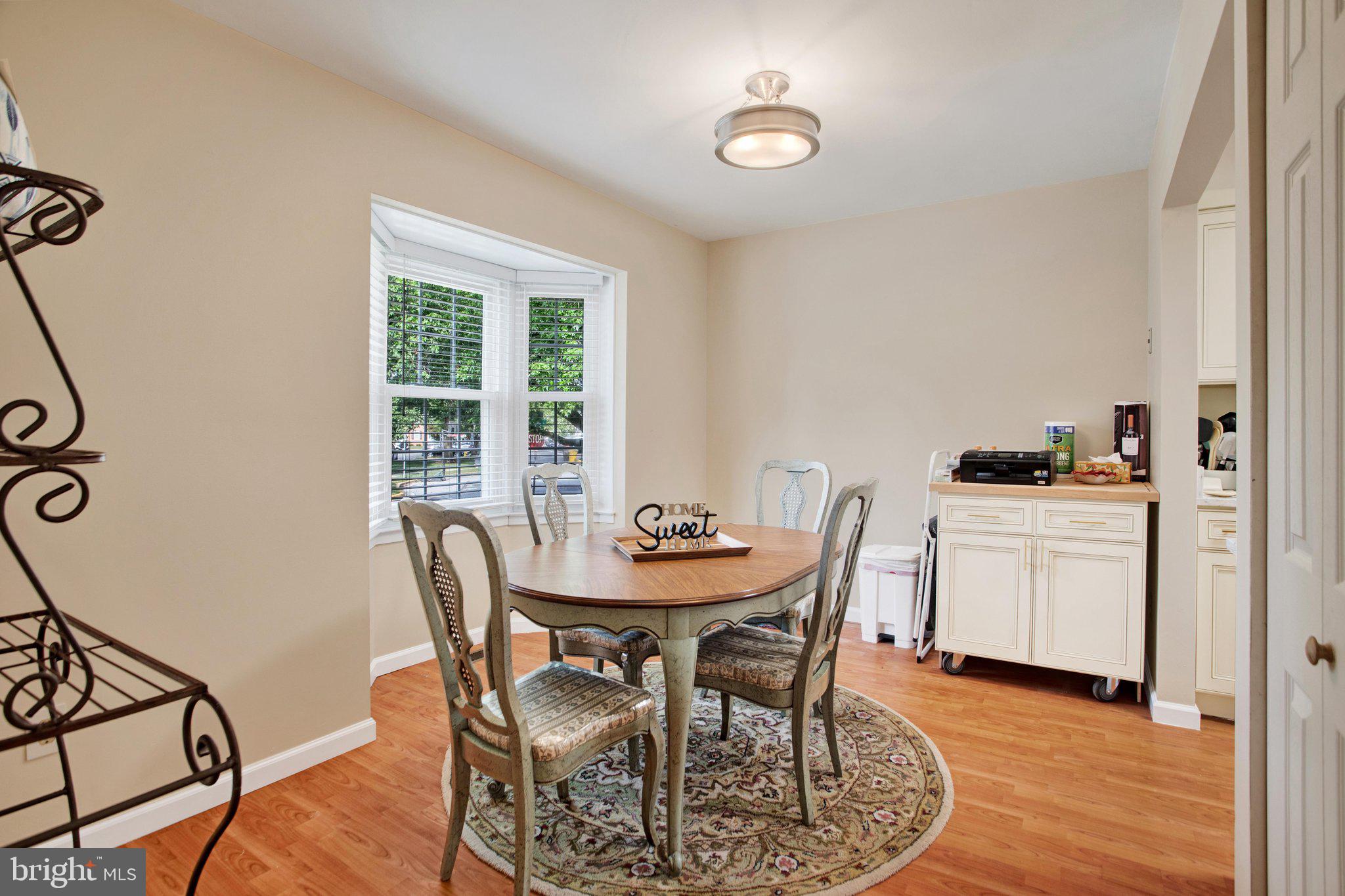 CROFTON SQUARE - Residential