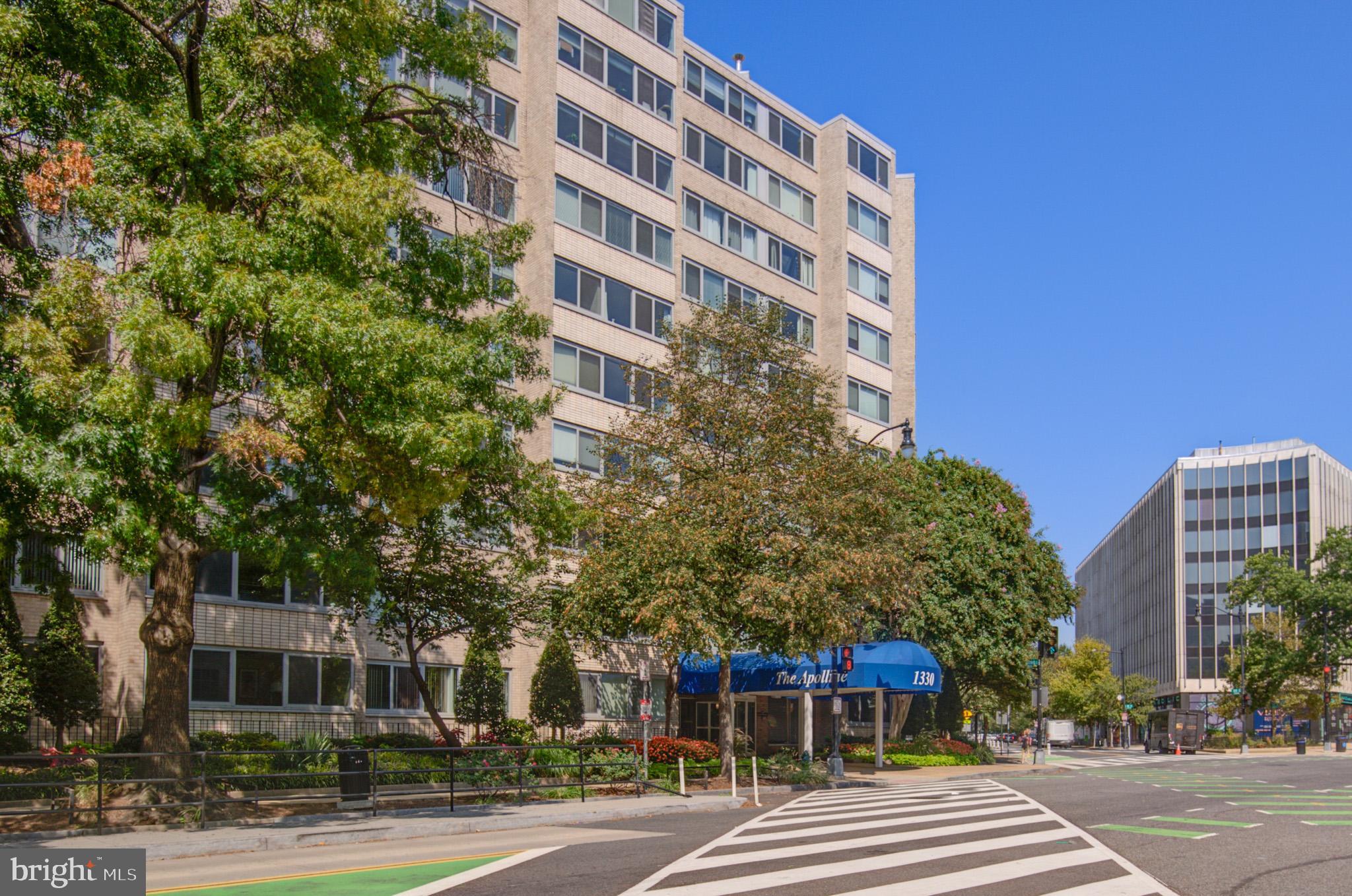 CENTRAL - Commercial Sale