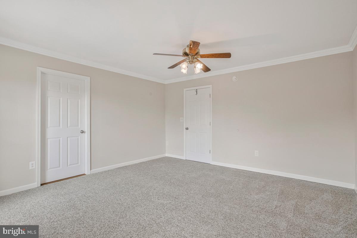 HINES MEADOW - Residential