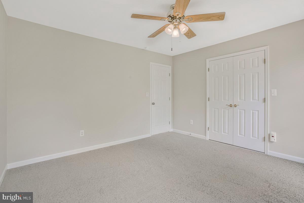 HINES MEADOW - Residential