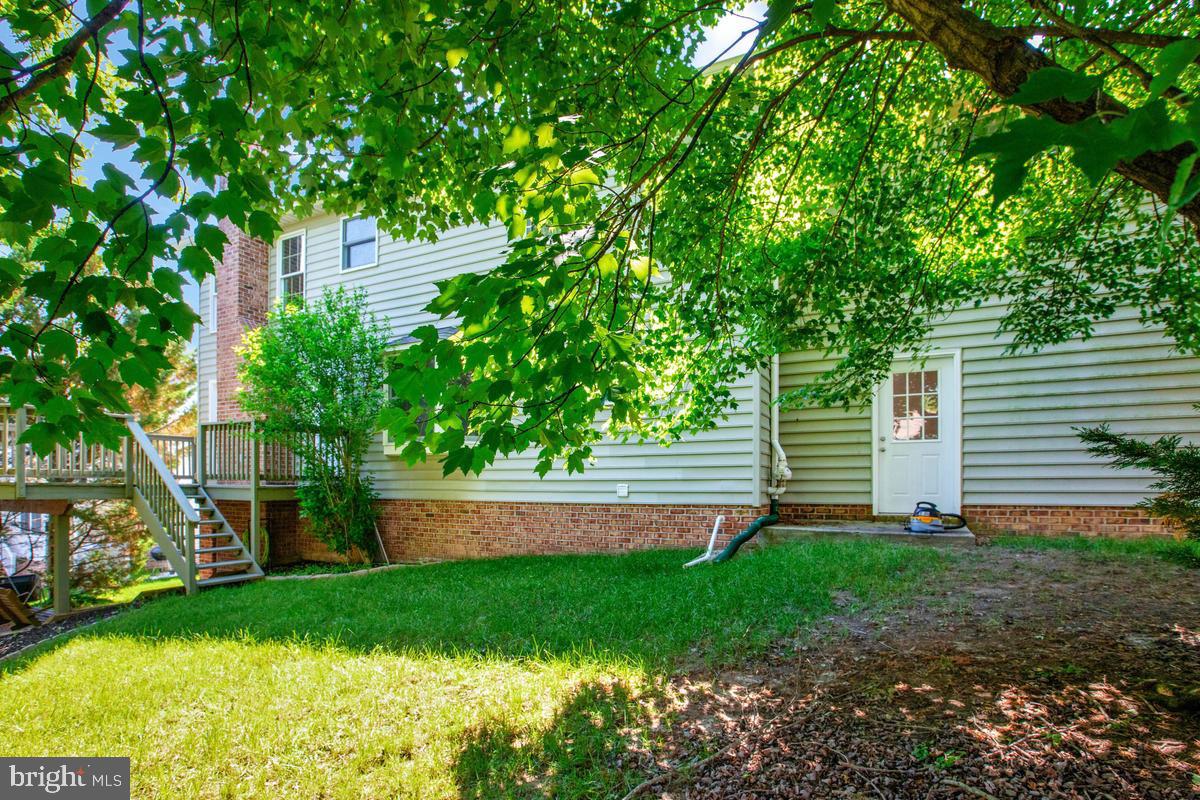 HINES MEADOW - Residential
