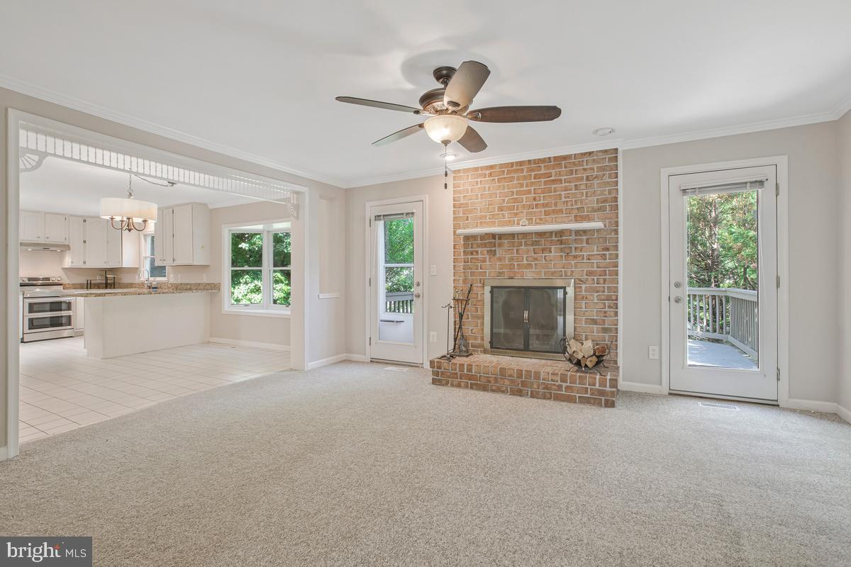 HINES MEADOW - Residential