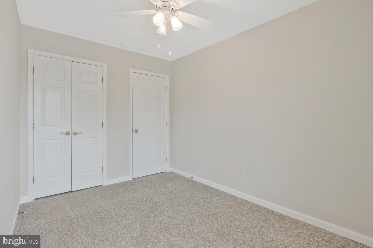 HINES MEADOW - Residential